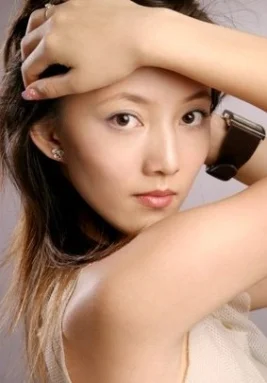 李爽